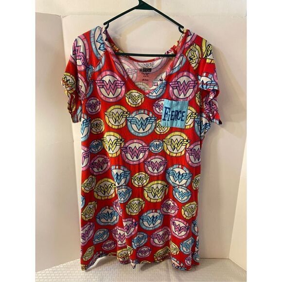 DC Comics Wonder Woman pajama gown large-xl red - Picture 7 of 7